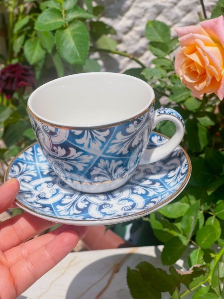 مج مميز للنسكافيه او الحليب حجم كبير